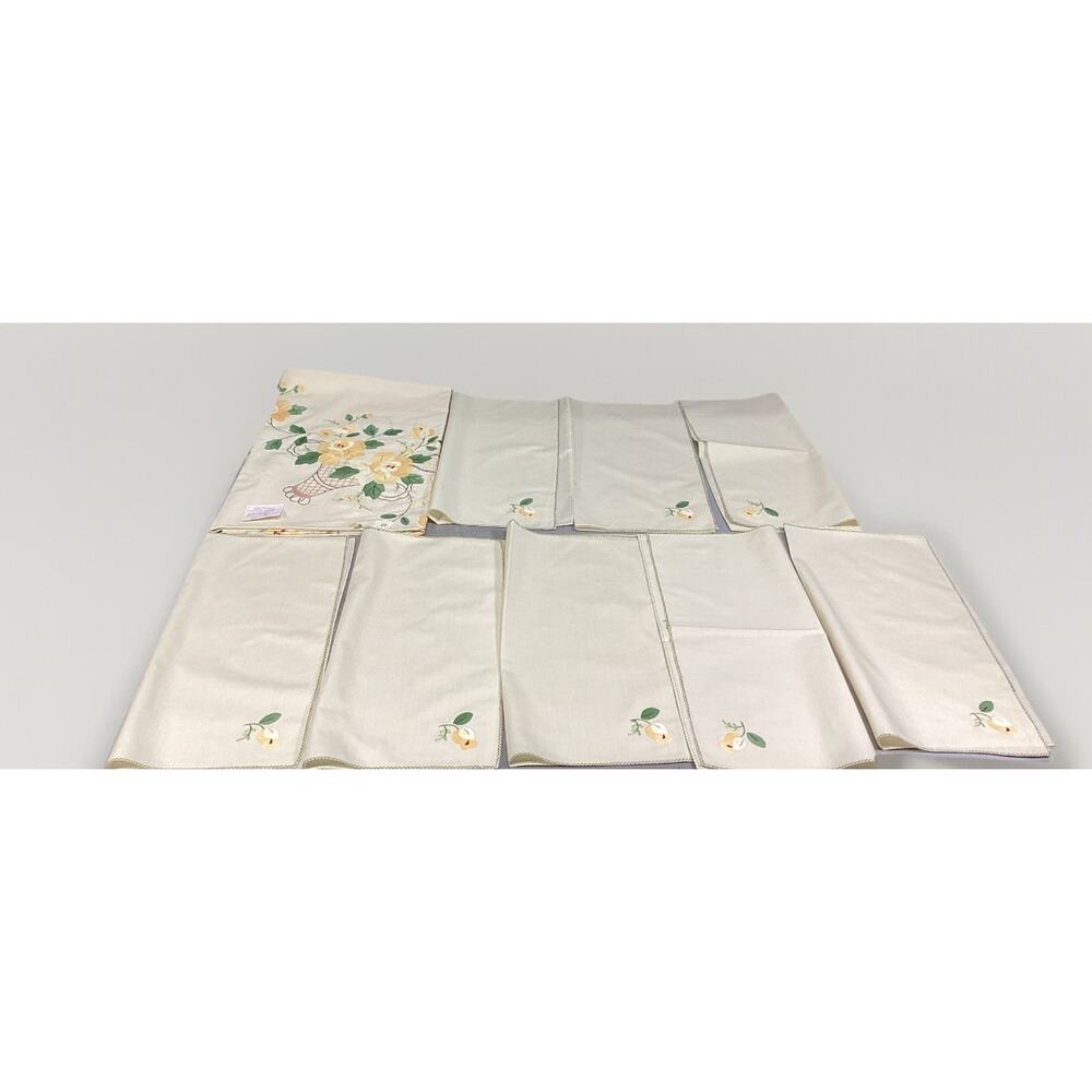 Vintage Hand Embroidery Broderie A La Main Floral Tablecloth & Napkins Set 70x18